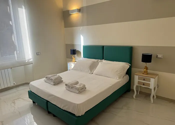 Palace 4*